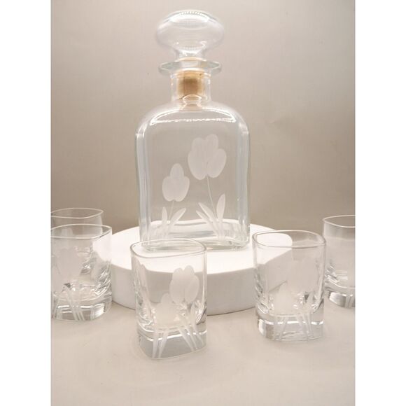 Vintage Etched Flower Clear Crystal Decanter and 5 Etched Shot Glasses - Picture 2 of 10
